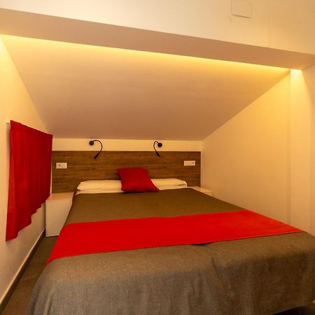 Apartamentos Sunway Apollo Sitges Kültér fotó