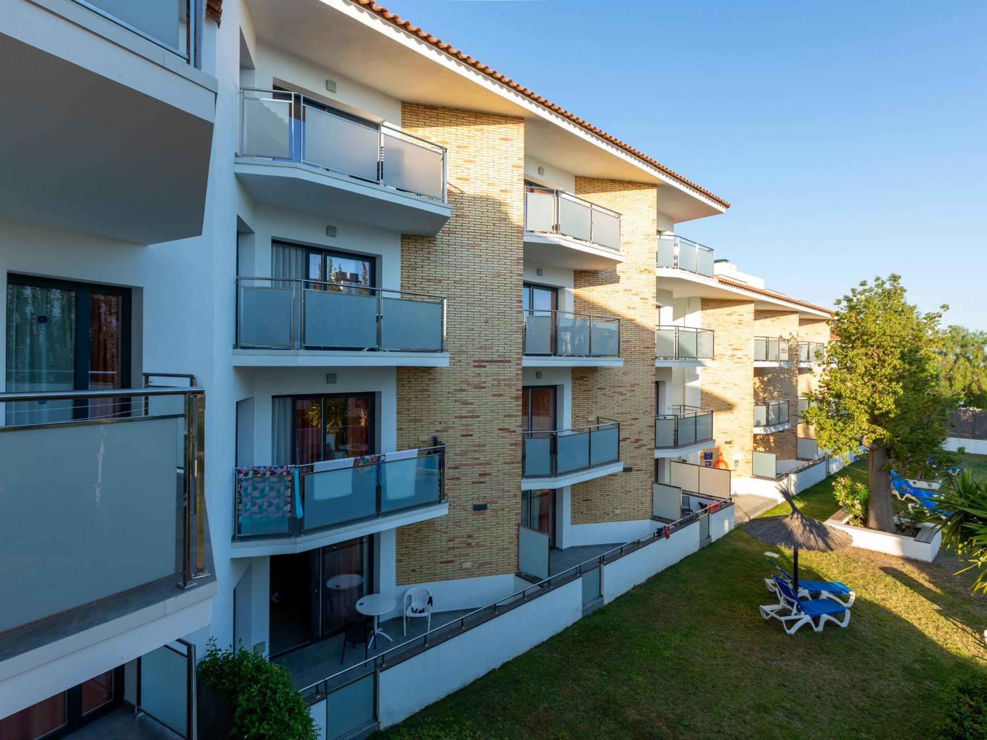 Apartamentos Sunway Apollo Sitges Kültér fotó