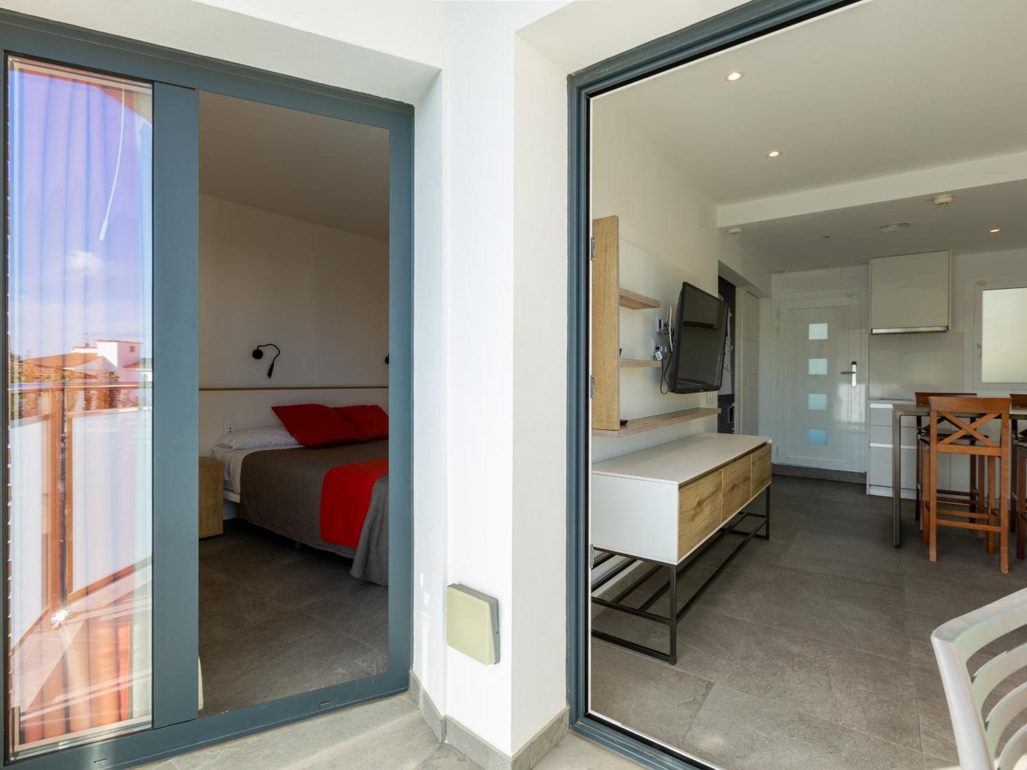 Apartamentos Sunway Apollo Sitges Kültér fotó